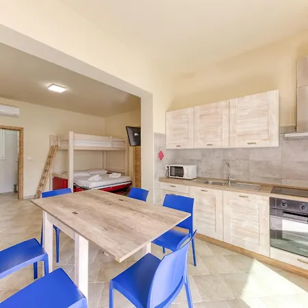 Vicino Al Mare Apartamento *